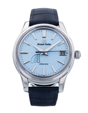 Montres de luxe d’occasion toujours au sein de la garantie du fabricant